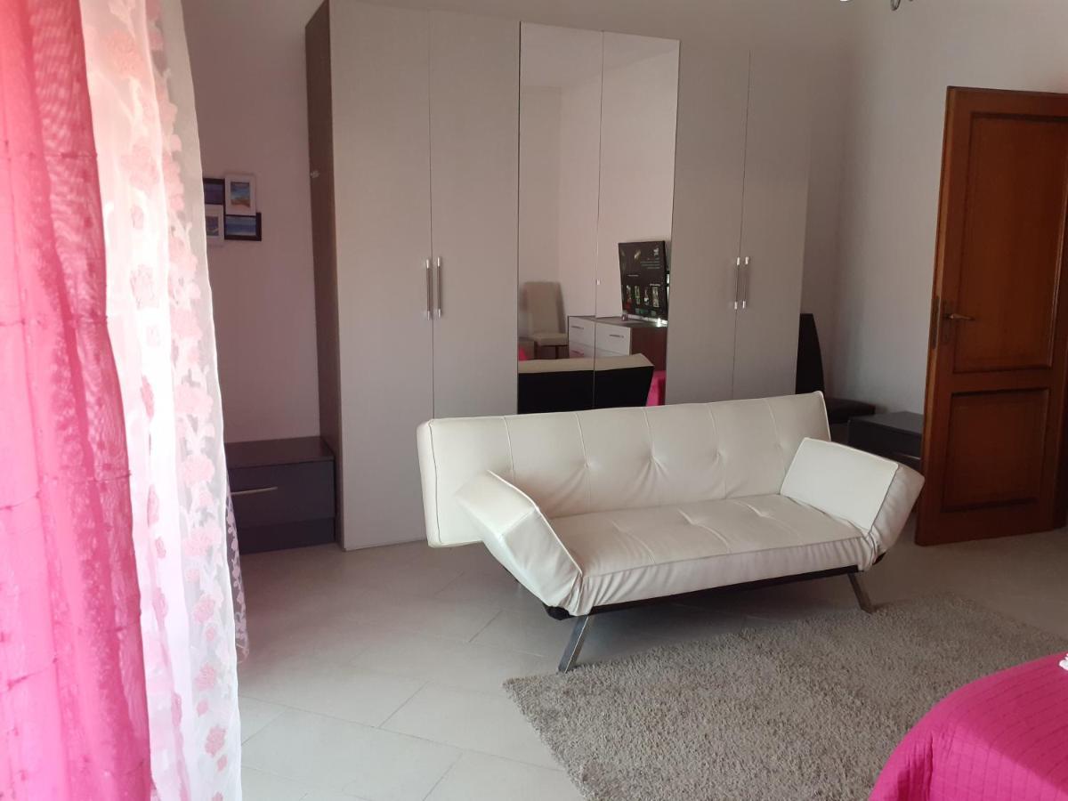 Apartamento Olbia Center House Exterior foto