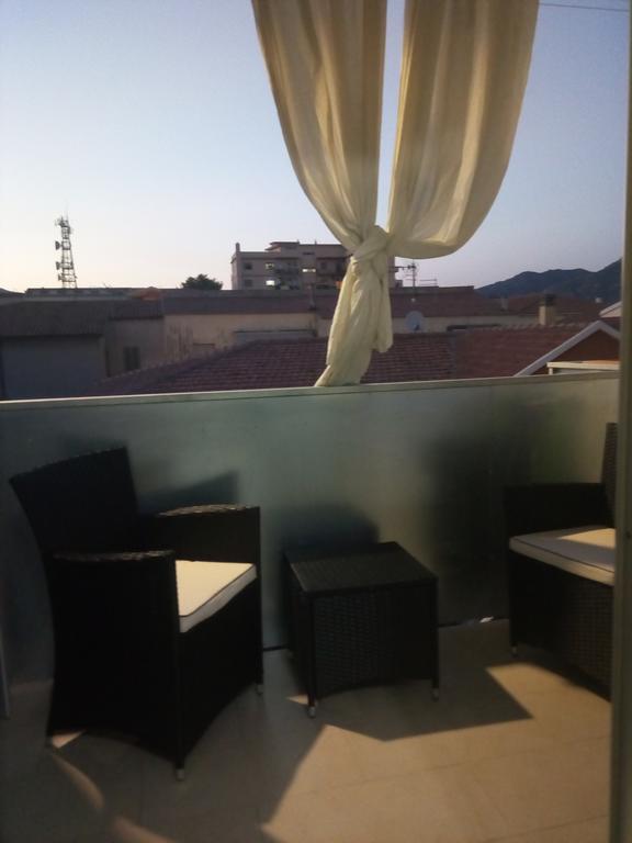 Apartamento Olbia Center House Exterior foto